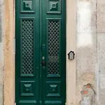 N1 Center Romance Exterior Maintenance To Be Completed By Mid-march Apartmán